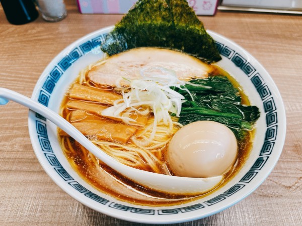 「煮干し中華そば 味玉」@東大和ラーメン大冬樹Season2の写真