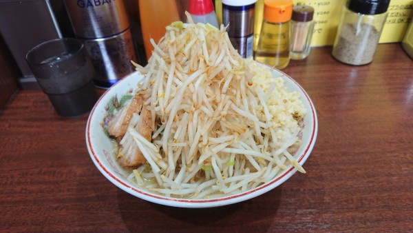 「小ラーメン」@ラーメン 豚んちの写真