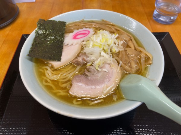 「手打中華そば（大盛）」@中華そば 香十の写真