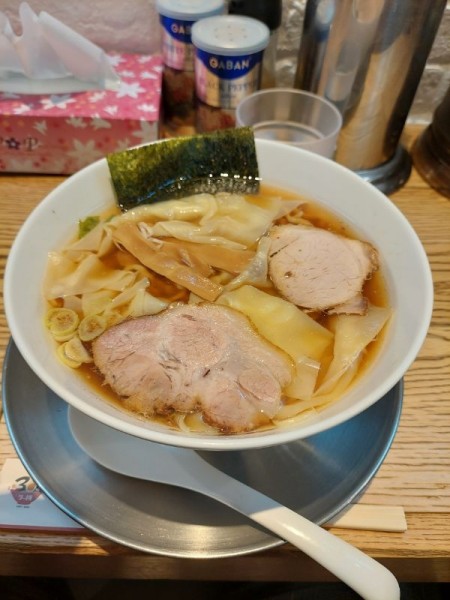 「平日限定ワンタンメン」@東京 荻窪 春木屋 新横浜ラーメン博物館店の写真
