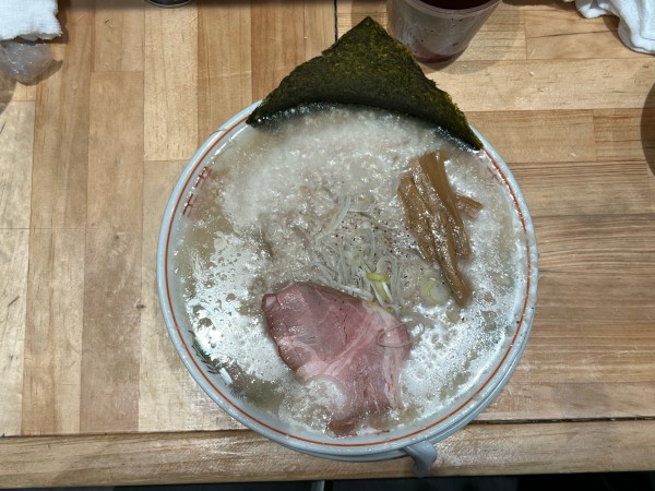 「背脂ラーメン　880円」@背脂ラーメン チャッチャ亭の写真