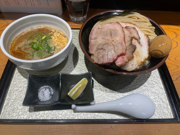 「チャーシューつけ蕎麦1500+大盛り100+辛味100」@中華蕎麦 ひら井の写真