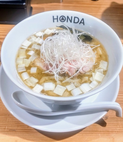 「らぁめん塩 並」@本田麺業 神田西口駅前店の写真