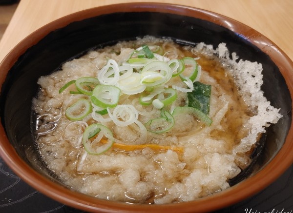 「天ぷらそば（470円）」@とうてつ駅そば 三沢駅前店の写真
