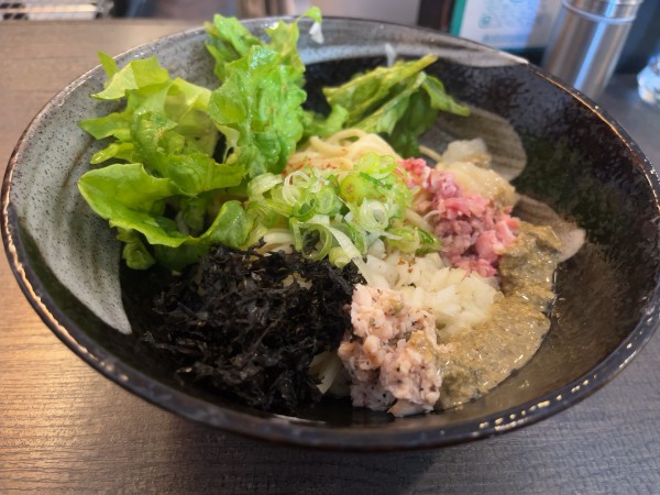 「牡蠣まぜそば」@自家製麺 牡蠣工房 Uguisuの写真