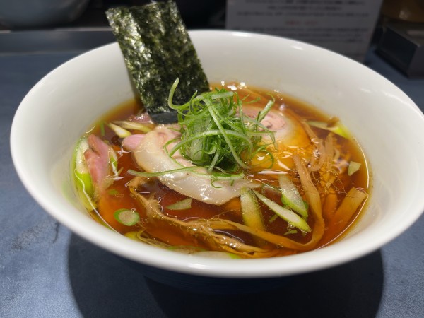 「醤油RAMEN」@うずとかみなりの写真