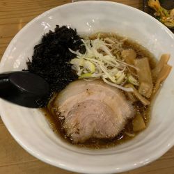 しょうゆラーメン