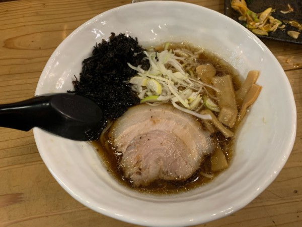 「しょうゆラーメン」@麺酒場 あづみの写真