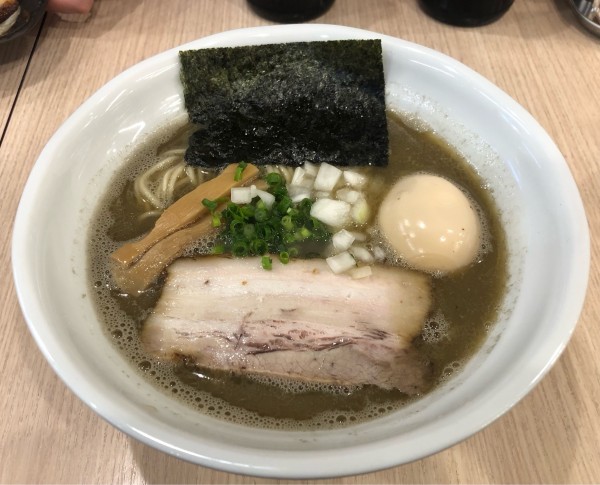 「とりにぼラーメン＋味玉」@麺や あらたの写真