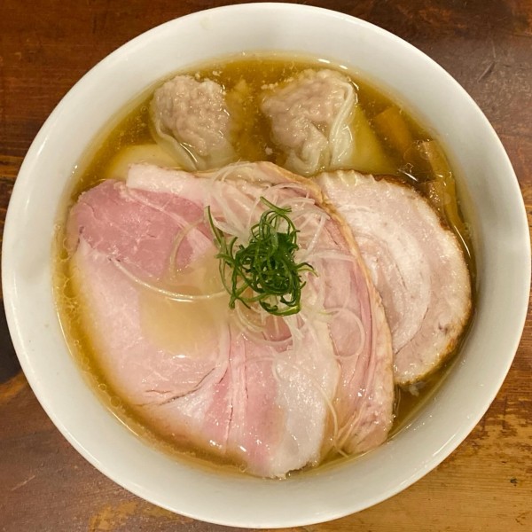 「煮干しそば ¥1,150 特製 ¥460 麺大盛 ¥150」@中華そば しば田の写真