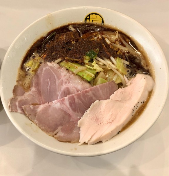 「辛辛濃菜麺 ジロベジ 1000+120円」@濃菜麺 井の庄 荻窪店の写真