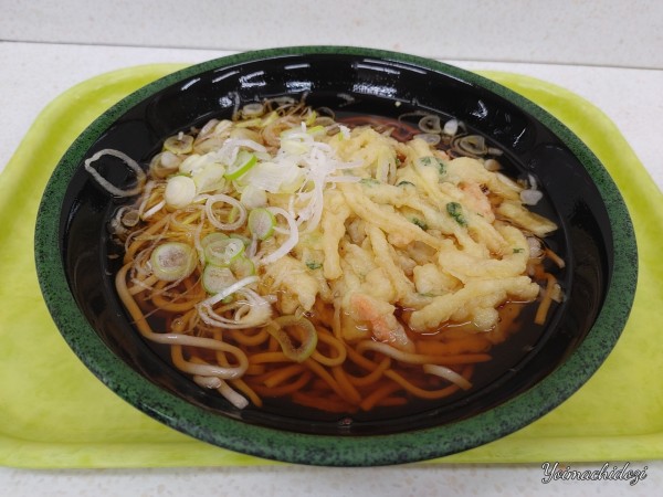 「やさい天そば（510円）」@そば処はやて 盛岡駅店の写真