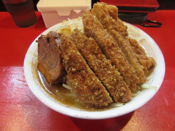 「限定 トン二郎(1150円)」@ラーメン異国龍の写真