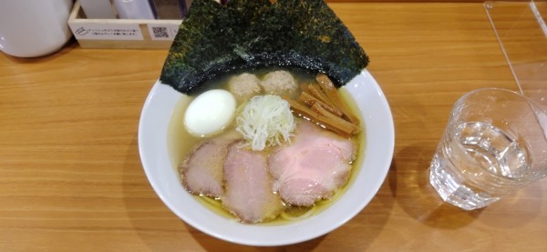 「全部のせ塩らーめん（塩たまご） 1380円」@しののめヌードルの写真