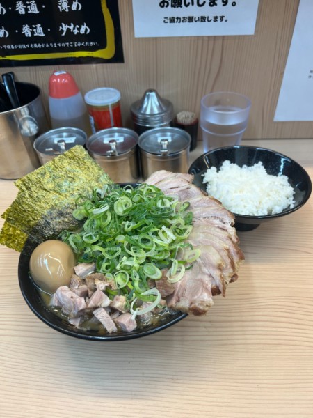 「チャーシューメン(¥1100)+チャーシュー+九条ねぎ」@ラーメン 大國家の写真