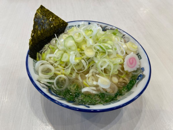 「期間限定ニラねぎそば(890円)」@舎鈴 酒々井プレミアムアウトレット店の写真