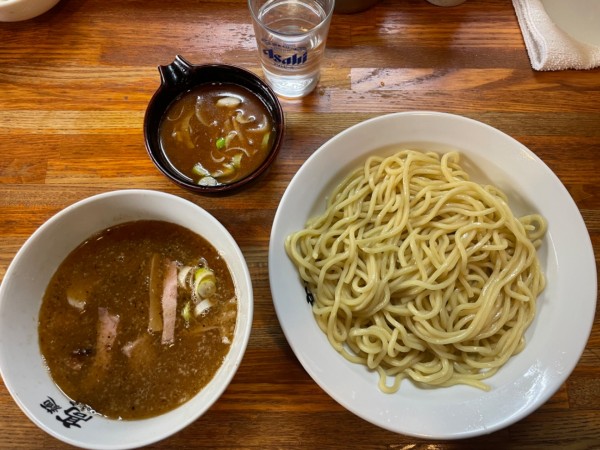 「半肉入りつけそば ¥900 味噌だれ ¥150」@麺 髙はしの写真