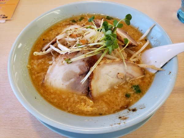 「みそチャーシューちゃーしゅ」@くるまやラーメン 吹上店の写真