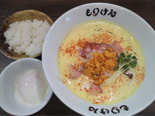 「カレーぱいたん＋温泉卵＆ごはん（小）￥1100」@盛田軒 もりたラーメン研究所の写真