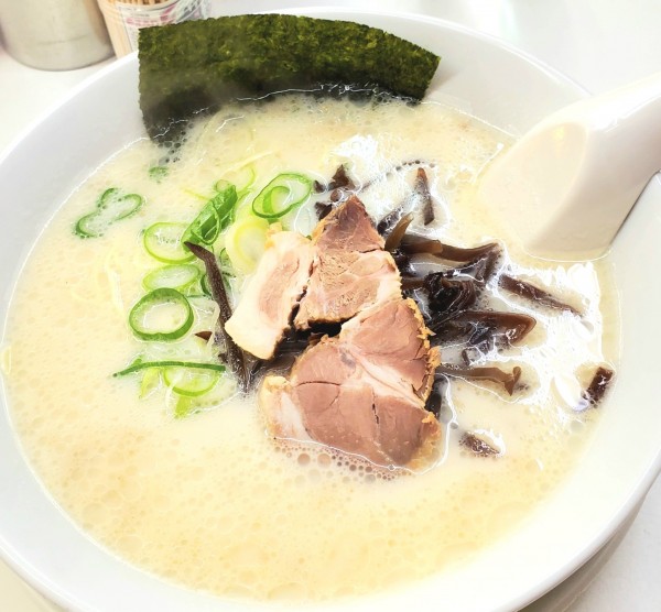 「ラーメン600円」@博多天神 渋谷南口店の写真