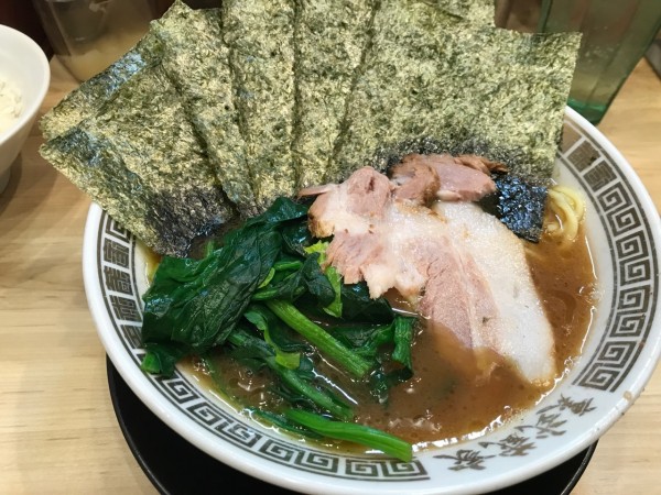 「裏むさ中　海苔」@横浜ラーメン 裏武蔵家 西千葉本店の写真