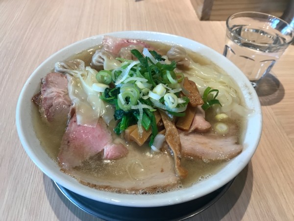 「塩チャーシュー麺」@桜上水 船越の写真