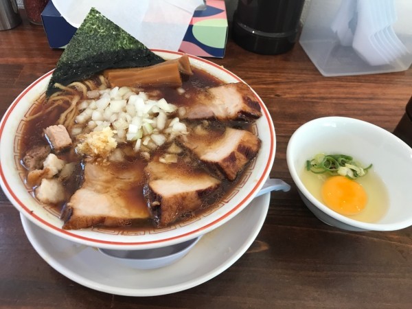 「チャーシュー麺　すき焼き」@柏 濃麺や 39名の写真