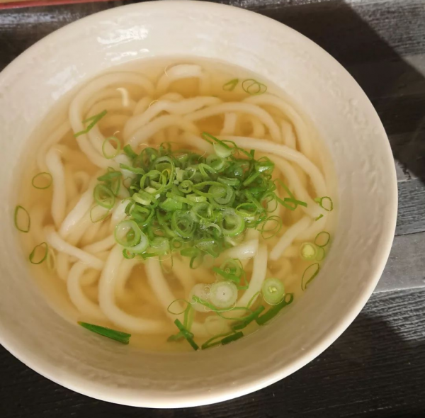 「かけうどん小」@元匠 湊店の写真