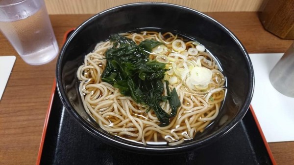 「かけそば」@名代 箱根そば 登戸店の写真