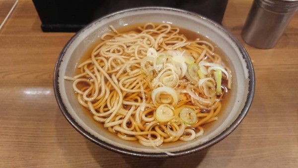 「かけそば」@そば処 かめや 神田東口店の写真