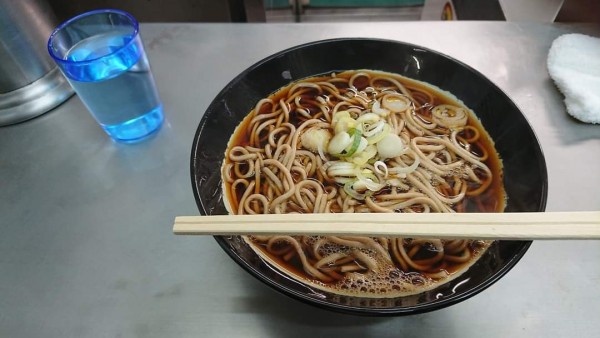 「かけそば」@日栄軒の写真