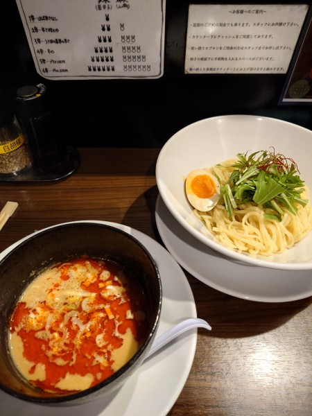 「担々つけ麺(白、麺少なめ、1050円)」@うさ担 浦和本店の写真