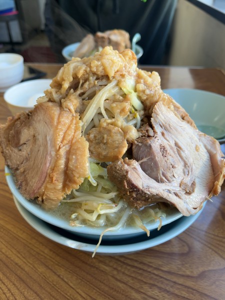 「国産ブタラーメン(麺少なめ)+野菜増し+タマネギ」@ラーメン すくえ屋の写真
