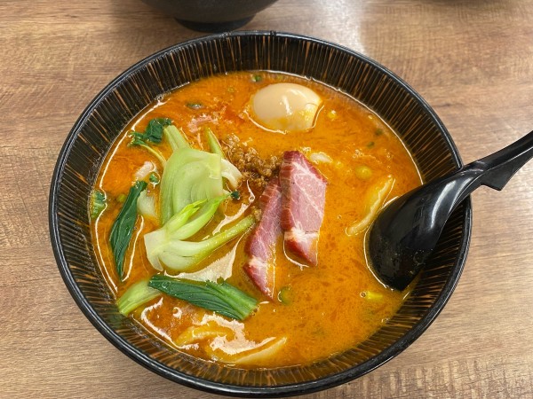 「担々刀削麵980円」@刀削麺館 IPPINKAKUの写真