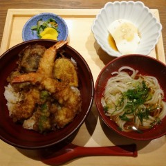 日本の旬の味 百膳の画像