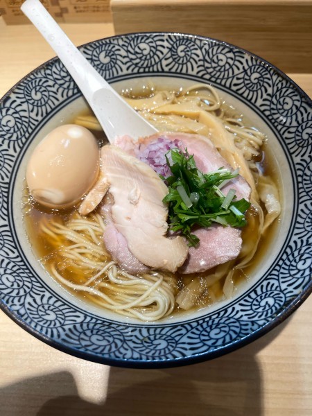 「味玉中華そば」@中華そば 導の写真