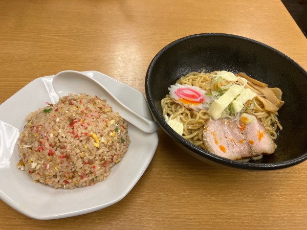 「一平そば　半チャー」@油ソバ専門店 一平ソバの写真