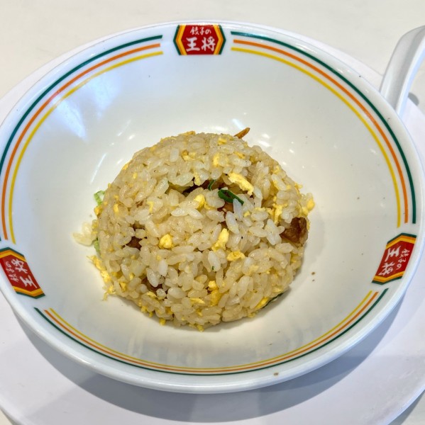 「炒飯ｼﾞｬｽﾄｻｲｽﾞ311円」@餃子の王将 千葉ニュータウン中央店の写真