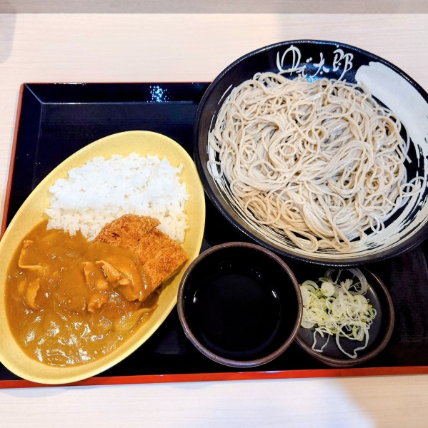 「ミニカツカレーセット」@ゆで太郎 赤羽橋店の写真
