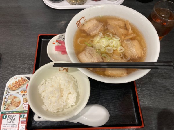「喜多方ラーメン ¥820」@喜多方ラーメン 坂内 内幸町ガード下店の写真