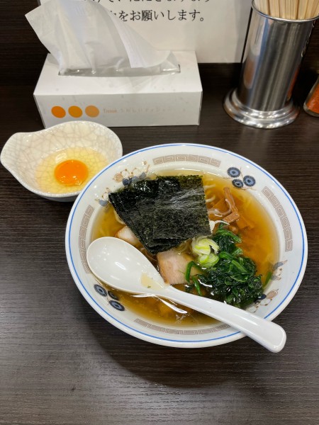 「ソフトシェルクラブスープベースに純正仕込んだやんちゃスープの塩ラ」@えーちゃん食堂の写真