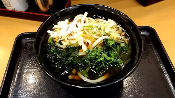 「ゆず鶏ほうれん草（５７０円）」@名代 富士そば 三田店の写真