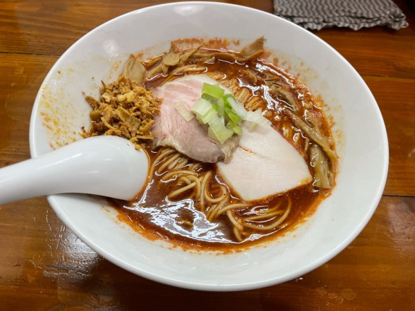 「チリトマトラーメン」@無化調煮干しらぁ麺 誠実の写真