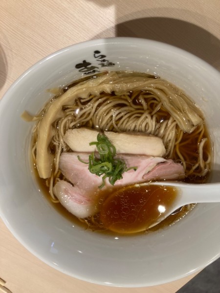 「醤油らぁ麺（９００円）」@らぁ麺 あめ㐂の写真