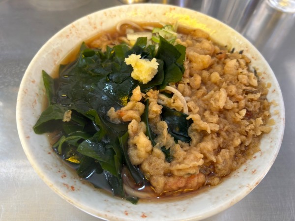 「たぬきわかめそば 460円」@田舎そば かさいの写真