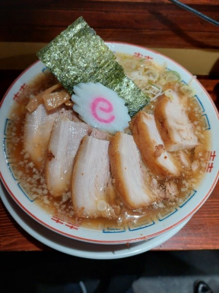 「いりこ 淡口+チャーシュー」@大井町立食い中華蕎麦 いりこ屋の写真