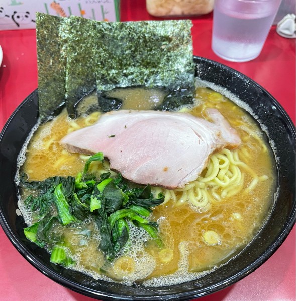 「ラーメン大＋ネギチャーシュー」@杉田家 千葉祐光店の写真
