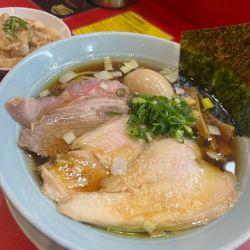 霧島鶏の肉中華そば（周年限定メニュー）