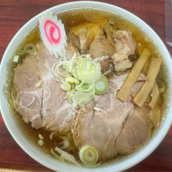 手打チャーシューメン大盛り