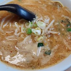 ミソラーメン 700円